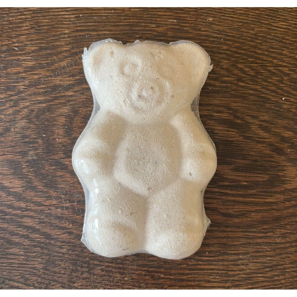 Teddy‎ Bear Shaped Oatmeal Bath Bomb - Vegan - Cruelty, Paraben & Phthalate Free